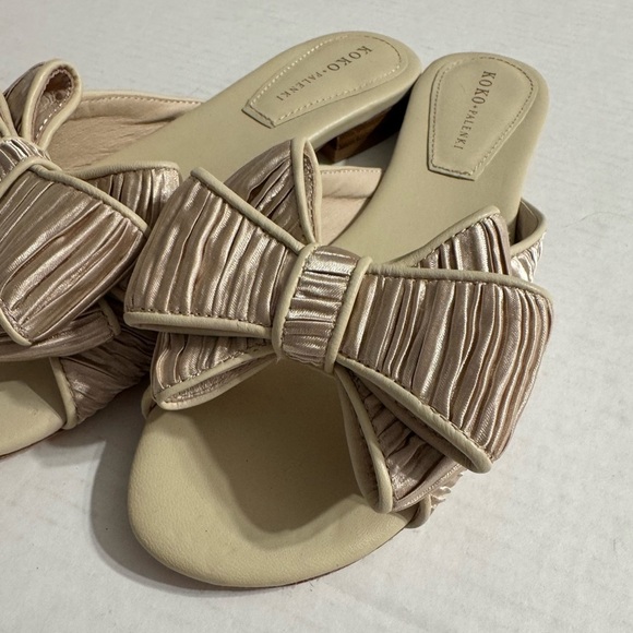 Koko + Palenki Champagne Satin Ruffled Dara Bow Slide Sandal Womens 7 Formal - Picture 4 of 7